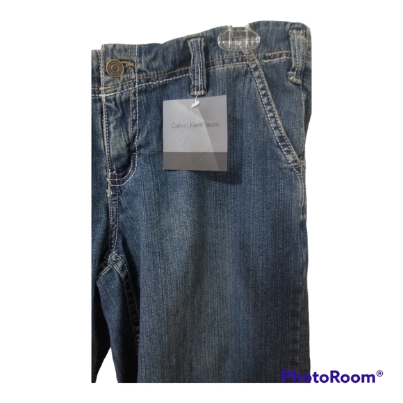 NWT Calvin Klein Wide Leg Low Cut Capri Jeans - Picture 3 of 7